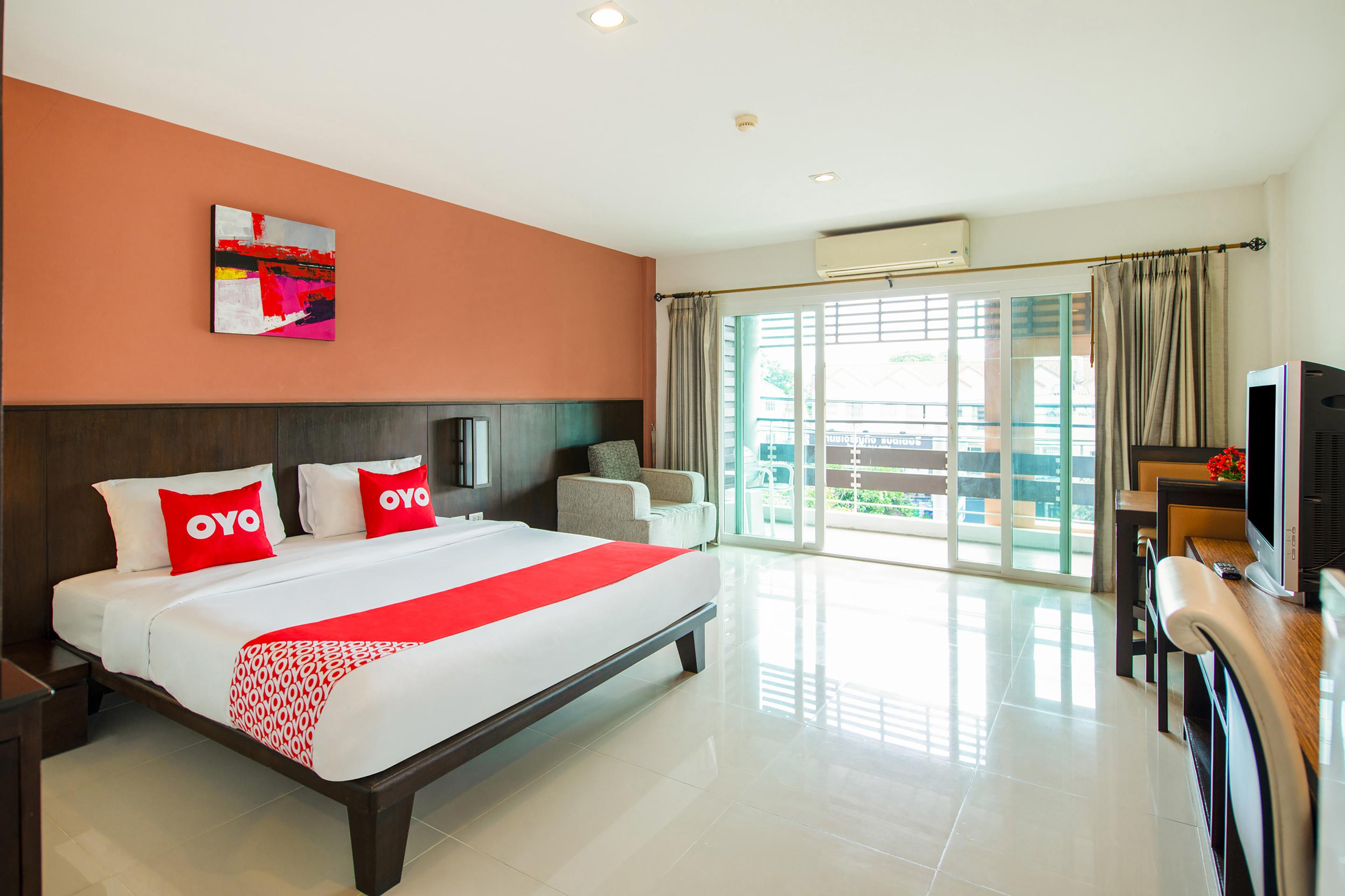Ratana Hotel Sakdidet, Phuket Town Exteriör bild