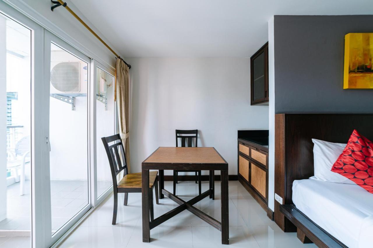 Ratana Hotel Sakdidet, Phuket Town Exteriör bild