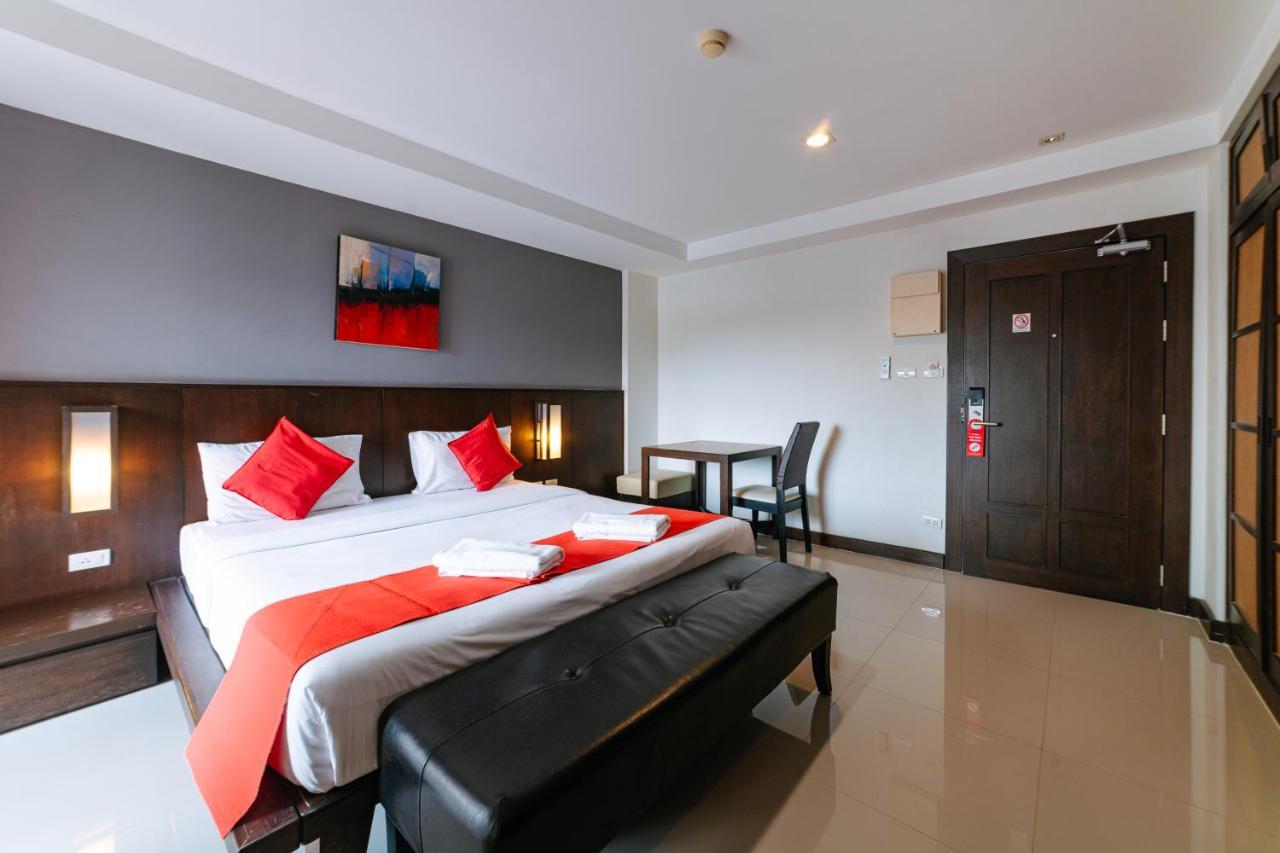 Ratana Hotel Sakdidet, Phuket Town Exteriör bild