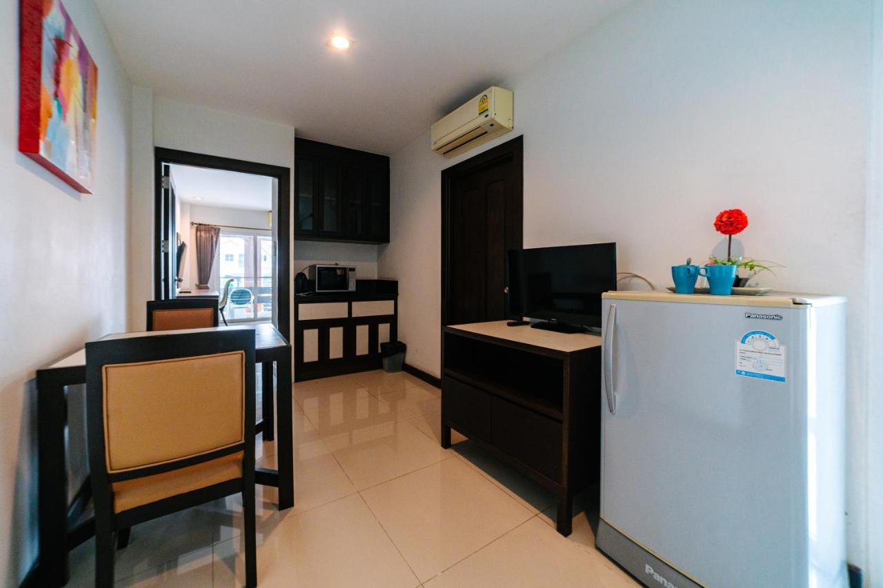 Ratana Hotel Sakdidet, Phuket Town Exteriör bild