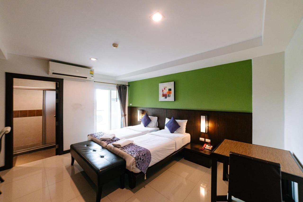 Ratana Hotel Sakdidet, Phuket Town Exteriör bild