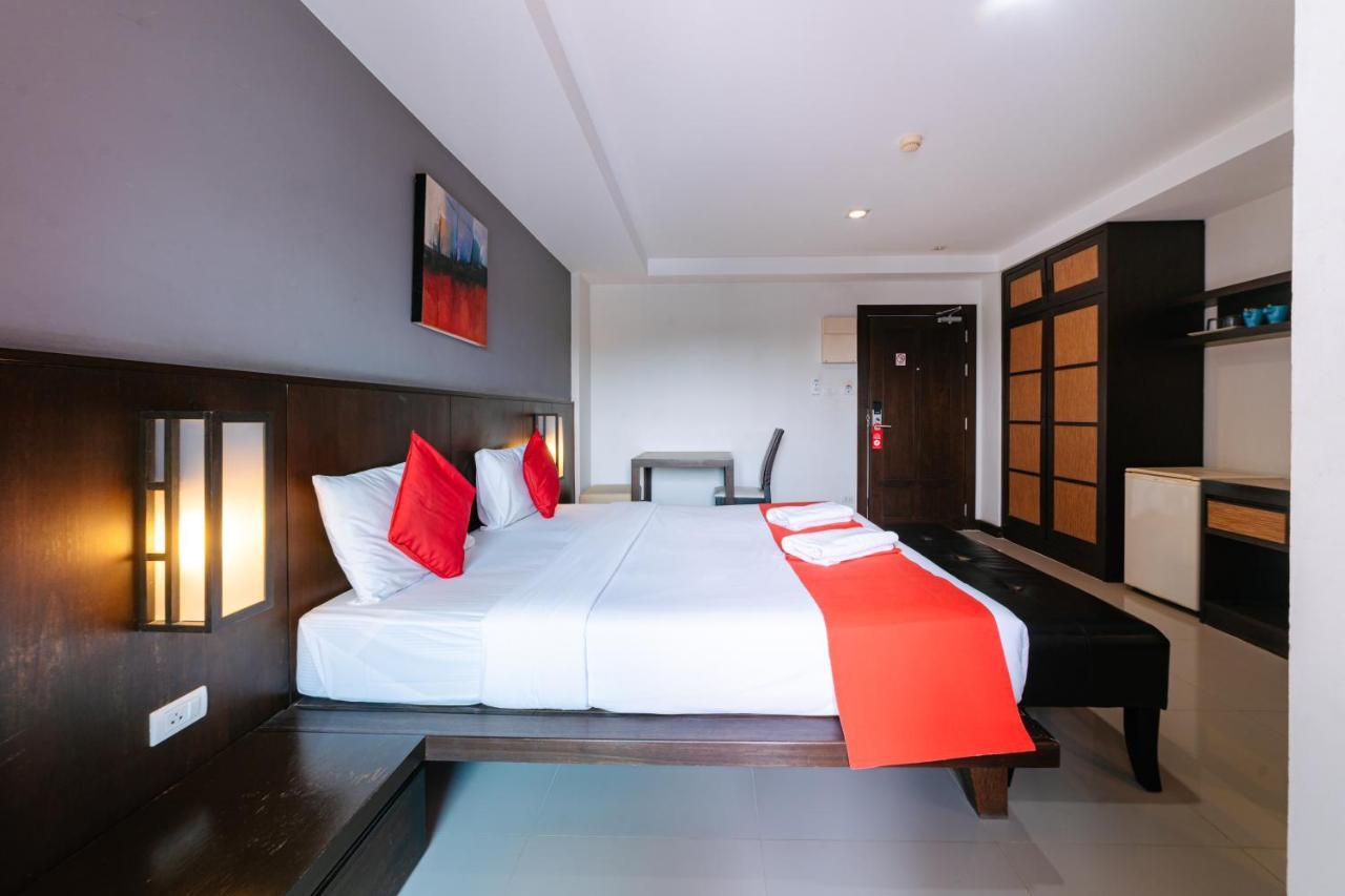 Ratana Hotel Sakdidet, Phuket Town Exteriör bild
