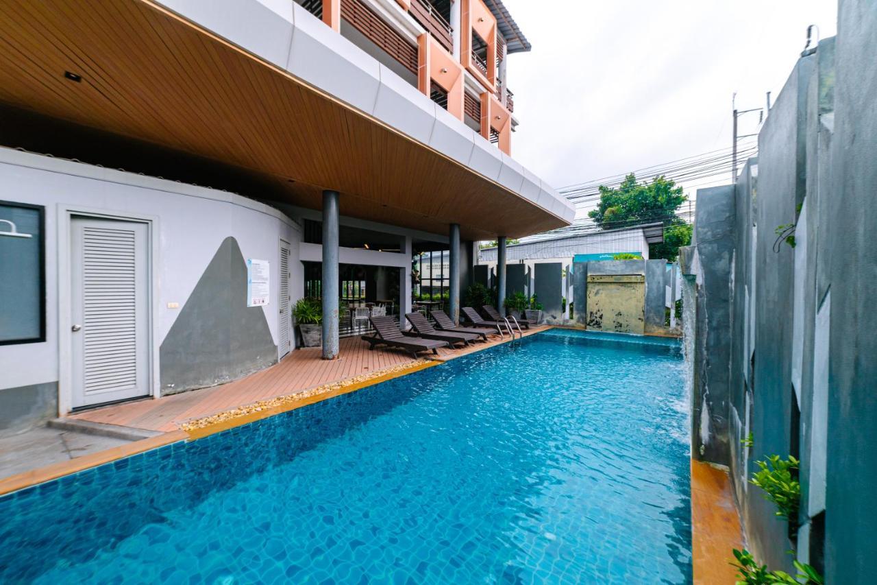 Ratana Hotel Sakdidet, Phuket Town Exteriör bild