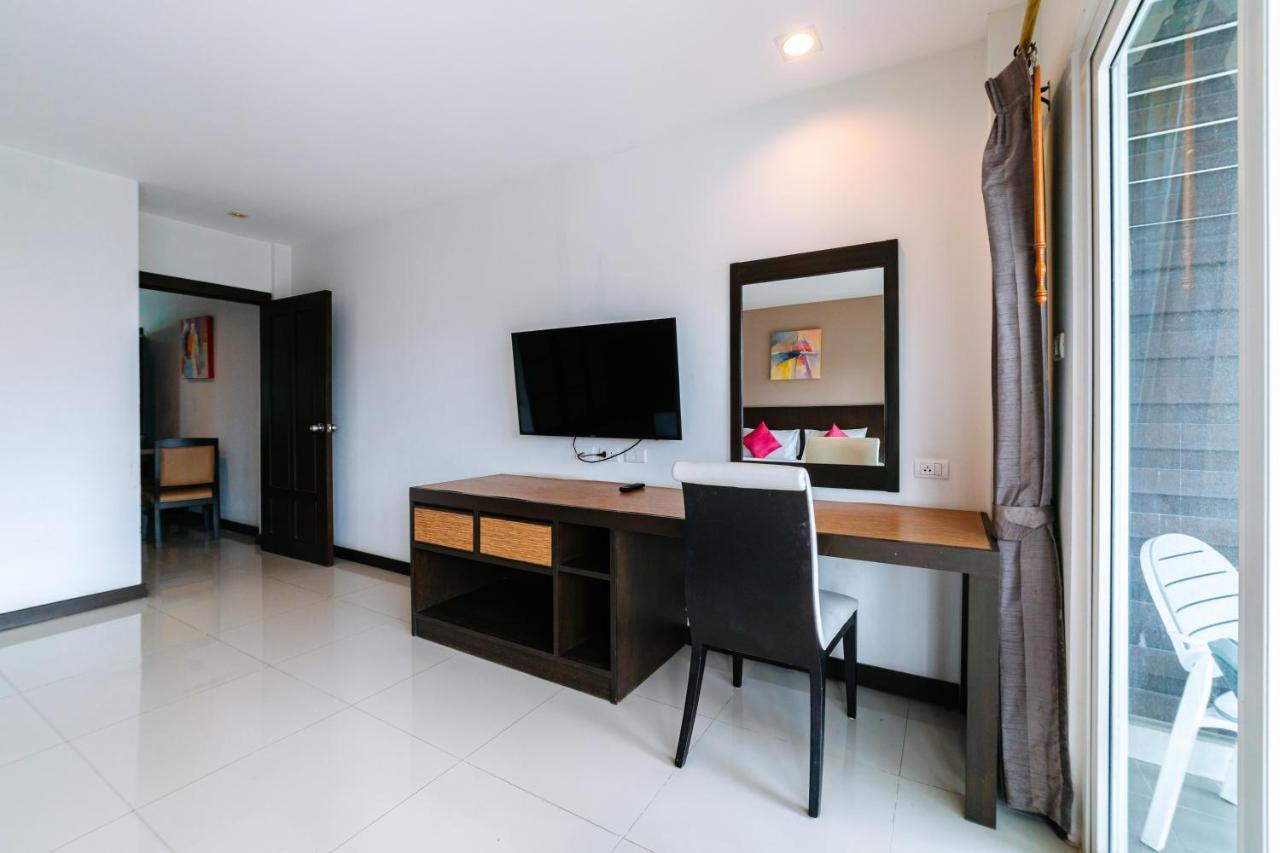 Ratana Hotel Sakdidet, Phuket Town Exteriör bild