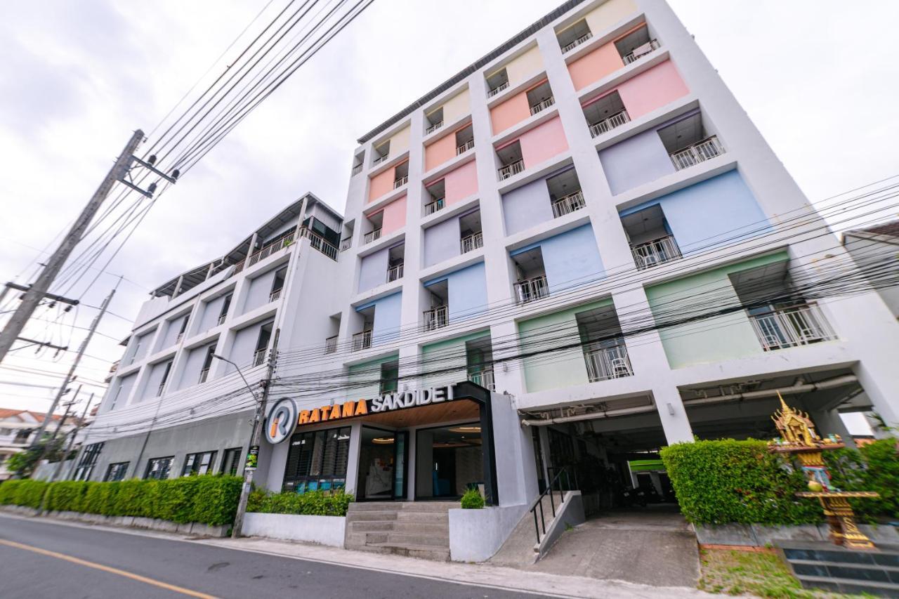 Ratana Hotel Sakdidet, Phuket Town Exteriör bild